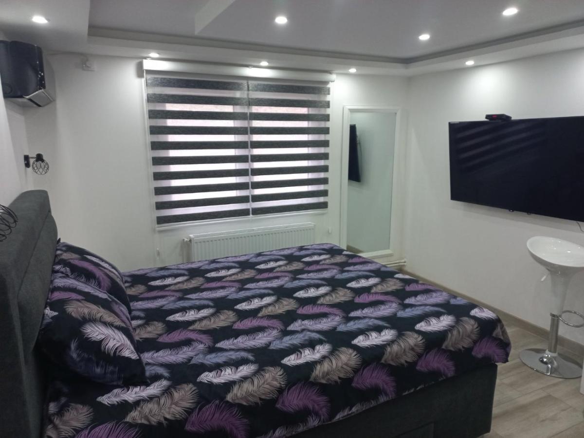 Adrijana 2 Apartmani Vrnjačka Banja エクステリア 写真